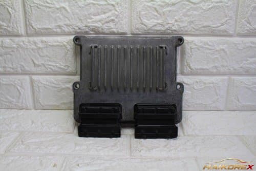 Блок управления двигателем (ECU) Kia K7 39111-3E165