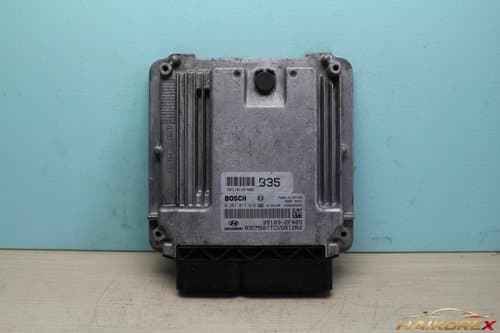 ЭБУ (блок управления двигателем) для Hyundai Santa Fe CM 39103-2F485