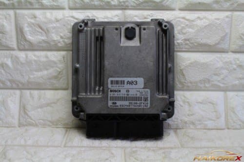 Блок управления двигателем (ЭБУ) Hyundai Santa Fe CM 39100-2F410
