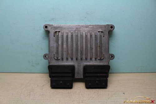 Блок управления двигателем (ECU) Hyundai New Opirus 39111-3E435