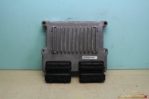Блок управления двигателем (ECU) Hyundai Equus VI 39106-3CVD5