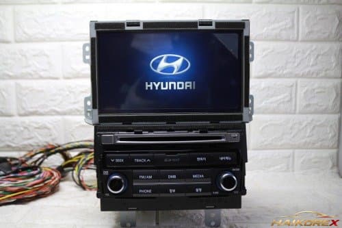 Монитор навигационной системы Hyundai Grandeur HG AVN 2015 года выпуска