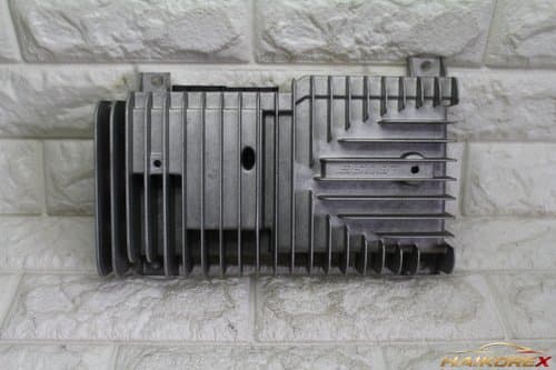 Усилитель Infiniti G35 G37 28061JK60A, 28061-JK60A