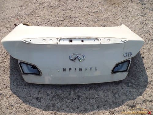 Дверь-багажник Infiniti G35