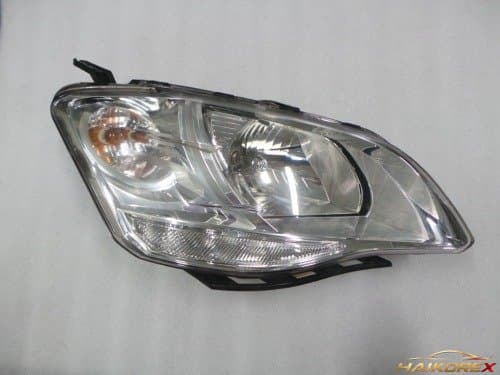 Фара передняя правая Ssangyong Korando C 2011-2013 (8310234000)