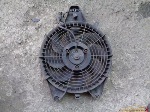 Конденсор кондиционера Hyundai New Seppia 0K24361710 Halla