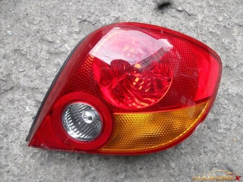 Задний фонарь, стоп-сигнал комбинированный правый Hyundai Tucson 924022C000