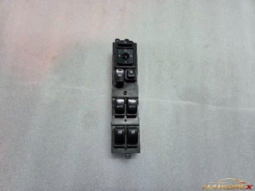 Главный переключатель электростеклоподъемника двери Hyundai Grandeur TG 935703L304WK