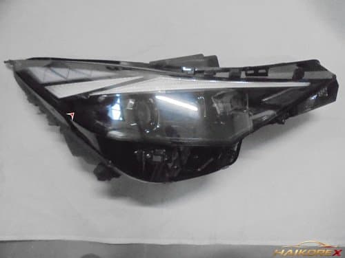 Фара передняя LED правая Hyundai Elantra CN7