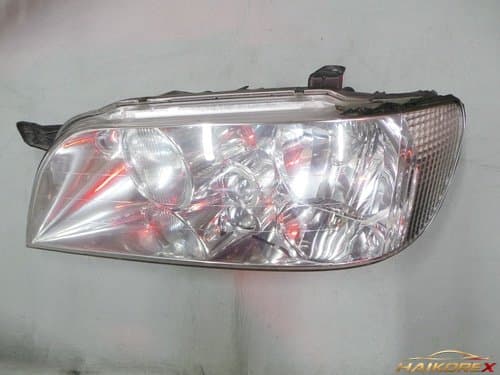 Фара левая Hyundai Equus, ксеноновая, без моторчика регулировки, артикул 921013B001, класс C (возможна влага)