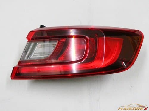 Задний фонарь (комбинированный) LED правый для XM3 (265500964R)