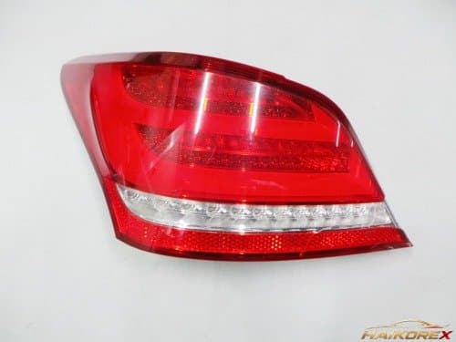 Задний фонарь (комбинированный) Hyundai Equus VI (новый) 7-контактный водительский 924013N500 12-15, класс D (поврежденный)