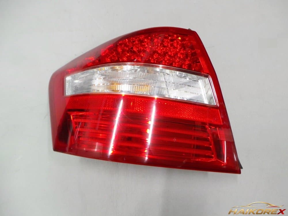 Задний фонарь в сборе (комбинированный) водительский Ssangyong Chairman W 8360114001 08-11
