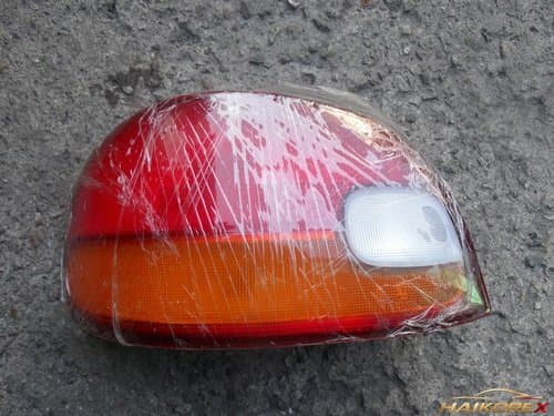Задний фонарь (тейл-лэмп) Hyundai Accent 4-дверный, водительский