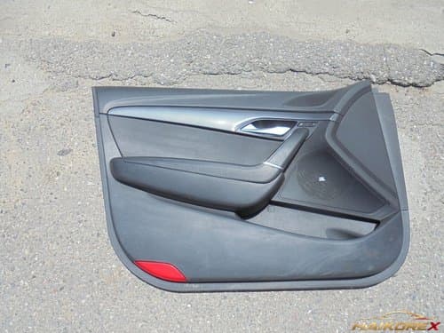 Обивка передней двери водителя Hyundai i40 2013 (82373Z130RY5)