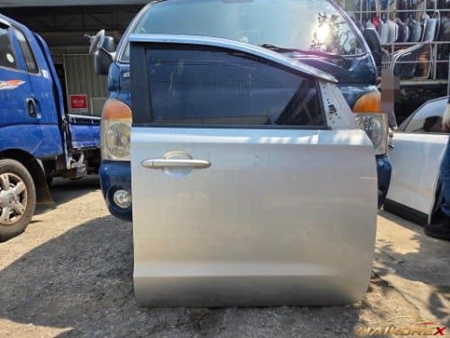 Дверь передняя правая (со стороны пассажира) для Kia Carnival (All New) в цвете 3D