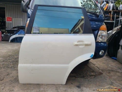 Дверь задняя правая SsangYong Rexton W