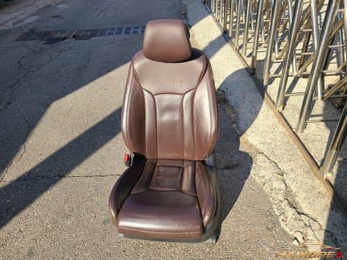 Сиденье водителя Hyundai Grandeur HG переднее (кожа, электрорегулировка, подогрев, подушка безопасности, память, вентиляция) 21 контакт