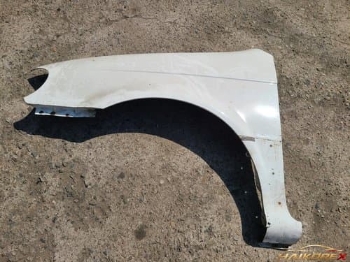 Передний левый крыло Carnival новое - водительское (с гарнишем)
