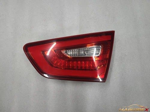 Задний фонарь в сборе (комбинированный) K5 LED 5-контактный правый 924042T600 2013-2015