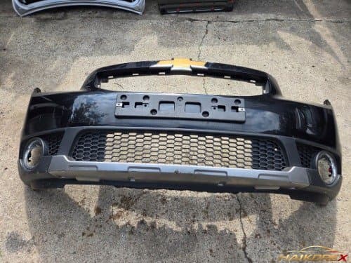 Chevy Orlando - Передний бампер, верхняя часть обвеса (артикулы 95411424, 96895681) + нижняя часть (96895675), без датчиков, класс B