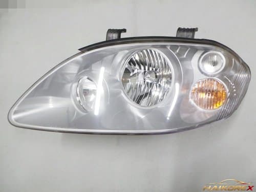 Фара передняя левая (водителя) Rodius Light 8310121105