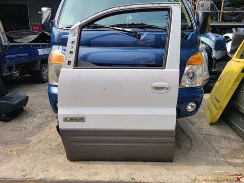 Дверь передняя водителя Hyundai Starex (гарнир) B-класс