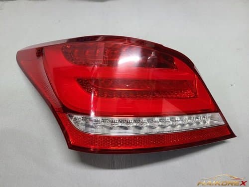 Задний фонарь в сборе (комбинированный) Hyundai Equus VI (2012-2015) правый 924013N500