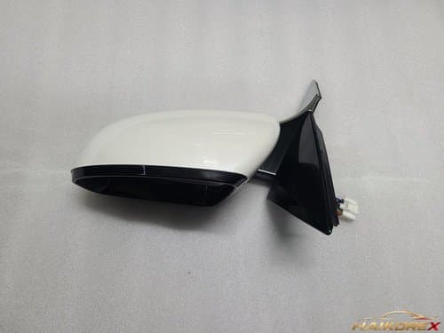 Зеркало боковое K7 Premier с камерой и функцией BSD (18+1pin) белый перламутр хромированный молдинг 87610F6700SWP