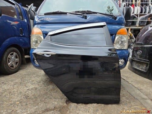 Дверь задняя правая Elantra MD