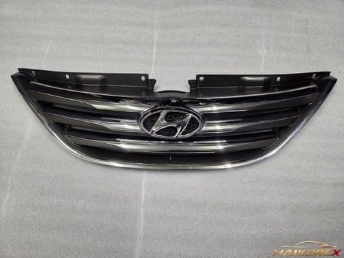 Решетка радиатора Hyundai Sonata YF 863503S700