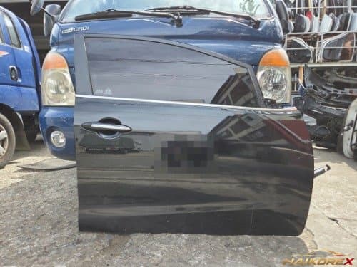 Дверь передняя правая K3