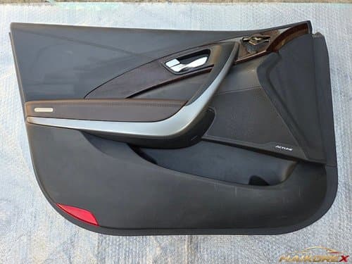Обивка двери Hyundai Grandeur HG передняя левая (водительская) 823053V000RY 823103V000RY 2013