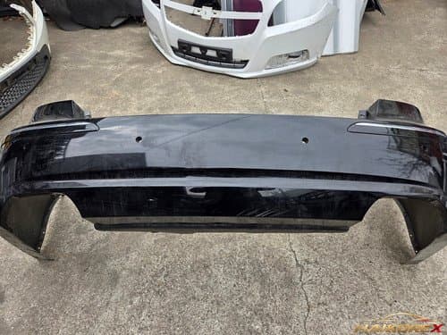 Накладка заднего бампера Hyundai Grandeur TG The Luxury 866103L700 866113L700 (тип с 4 датчиками парковки)