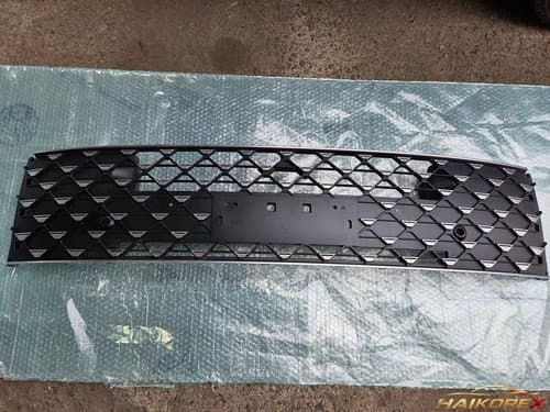 Решетка радиатора Hyundai Grandeur GN7 86350N1000SCR 86351N1000SCR (без камеры, 2 отверстия под датчик)
