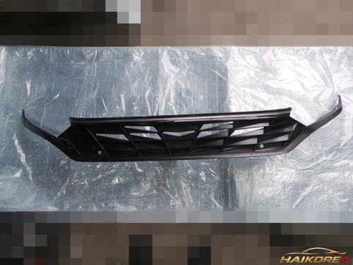Решетка радиатора Elantra CN7 86351AABA0 86350BB0PKB, класс B (вмятина)