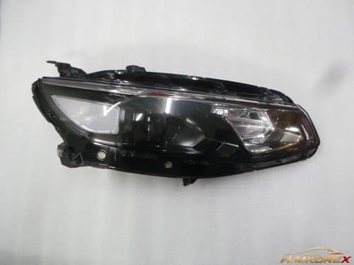 Фара передняя правая (галоген, 8 контактов) Chevrolet Malibu Light 84131411 (B-класс, восстановленная)