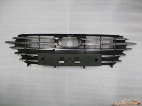 Решетка радиатора Hyundai Sonata DN8 86351L5100 L5160 (класс B, поврежден)