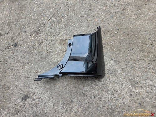 Гарнир заднего бампера Hyundai Grand Starex, правая сторона (пассажирская) 866134H000