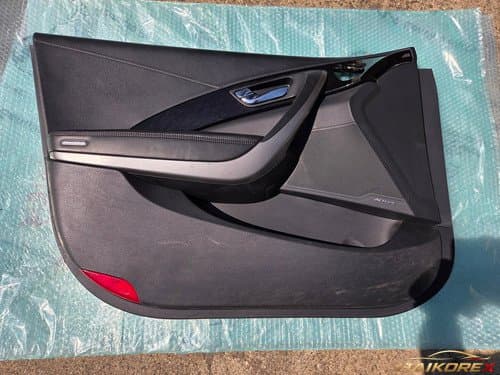 Обшивка двери Hyundai Grandeur HG передняя левая 823033VMR0RVD