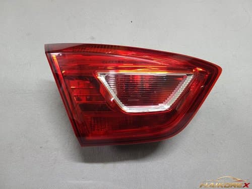 Задний фонарь в сборе (комбинированный фонарь) Chevrolet Cruze, 3-контактный, сторона водителя, артикул 84332804, класс B (с царапинами)