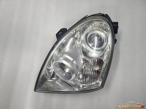 Фара головного света Rexton 2 Light, обычная, 3-контактная, водительская сторона, 8310108B03, класс B (выцветание)