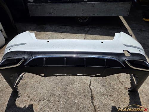 Накладка заднего бампера Mercedes-Benz E-Class W214 AMG верхняя A214885202 + нижняя A2148851503 (6 отверстий под датчик) с насадками на выхлоп