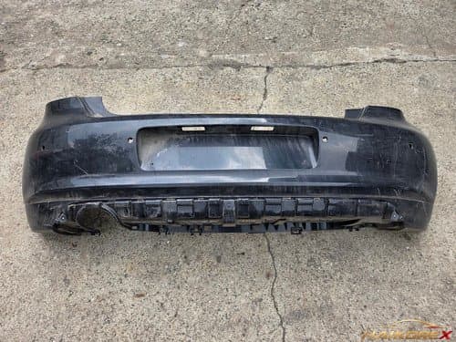 Накладка заднего бампера Volkswagen Polo 5 поколение 6R6807421 (4 отверстия под датчик) 09-14