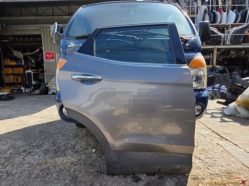 Дверь задняя правая (со шторкой) Hyundai Santa Fe The Prime, B-класс (царапина)