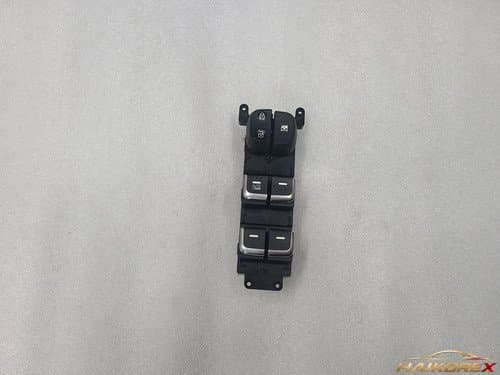 Выключатель стеклоподъемника главный Hyundai Carens 93570A4000