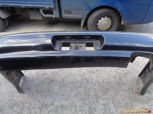 Накладка заднего бампера Hyundai Grandeur с направляющей 8661137000