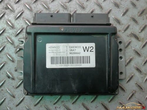 Блок управления двигателем (ECM) Daewoo Nubira 2 96288642 W2