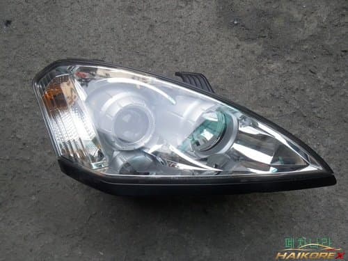 Передняя левая фара Ssangyong Kyron 2007-2011