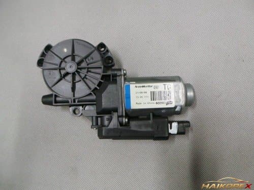 Мотор стеклоподъемника Hyundai Grandeur TG (передняя дверь), водителя, 6 контактов 824503L010